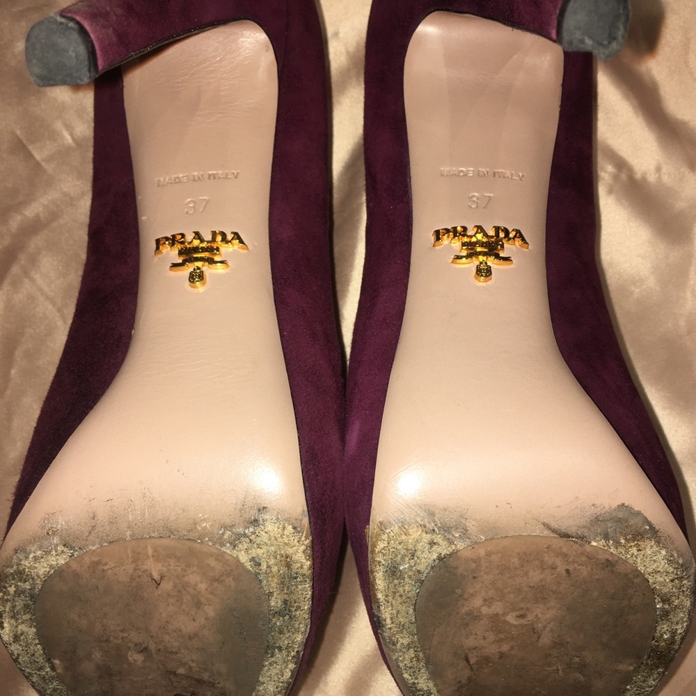 Prada - Picture 2 of 5